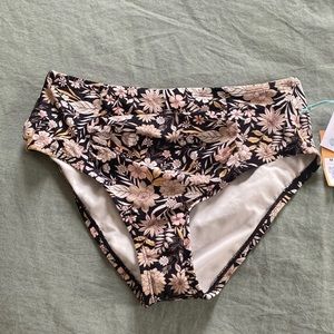 Kona Sol Brand new medium sized bathing suit bottom high waisted